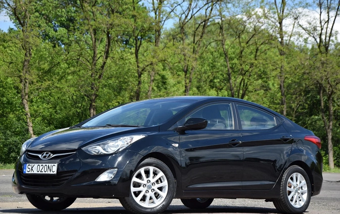 Hyundai Elantra cena 29900 przebieg: 142000, rok produkcji 2011 z Węgorzewo małe 631